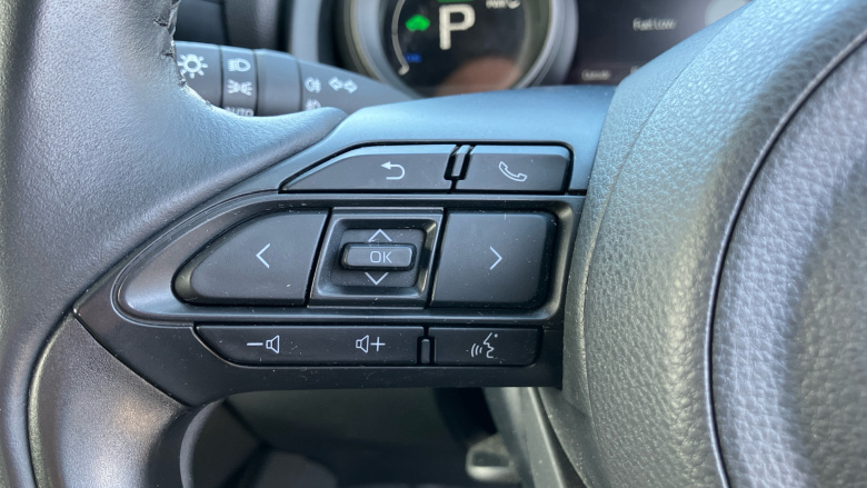 Toyota Yaris 1.5 Hybrid Design 5dr CVT Hybrid Hatchback